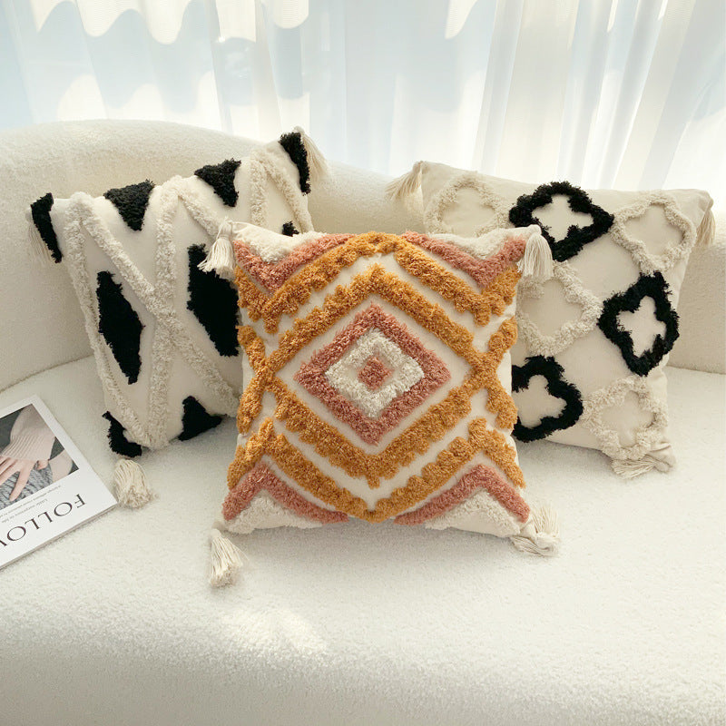 Bohemian Line Tufted Pillow Cover