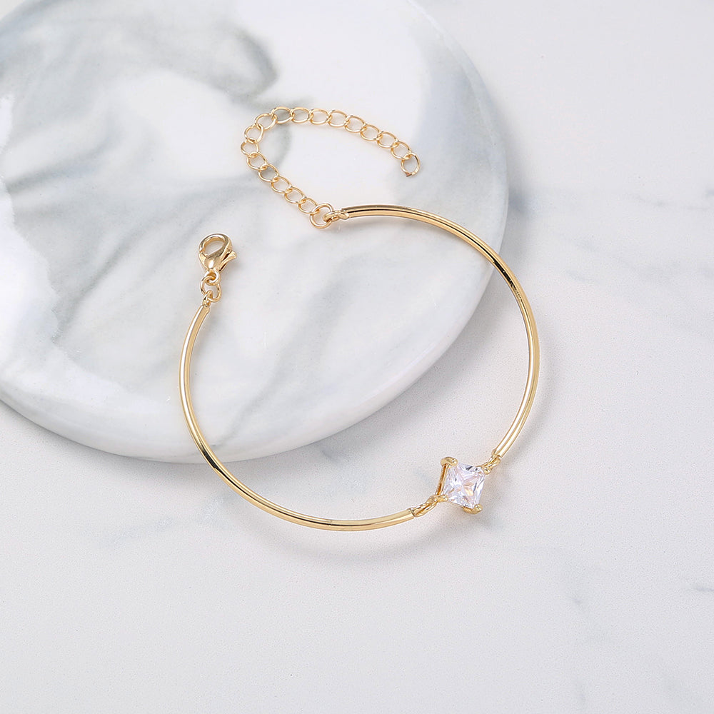 Zinc Alloy Elbow Tube Gold Plated Copper Micropaved Zircon Pendant Bracelet